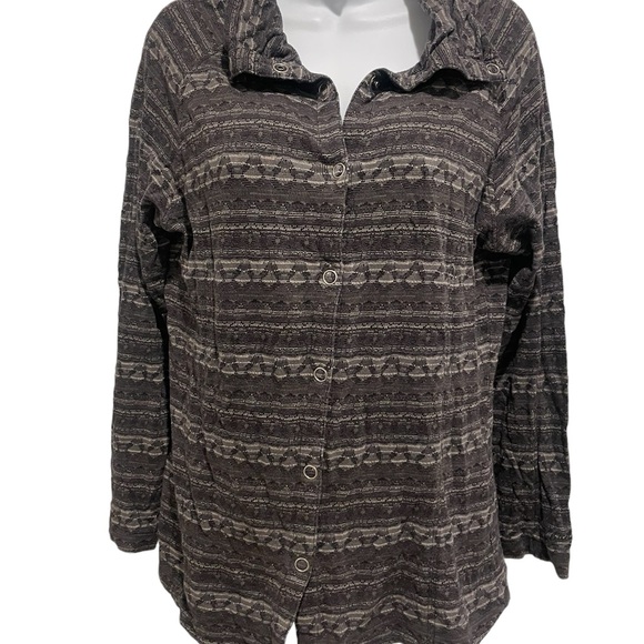 WOOLRICH Women’s Gray Black Graphic Button Down Top Size Small - Picture 1 of 12